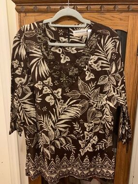 Alfred Dunner Brown and Cream Floral V-Neck Tunic with Beaded Trim